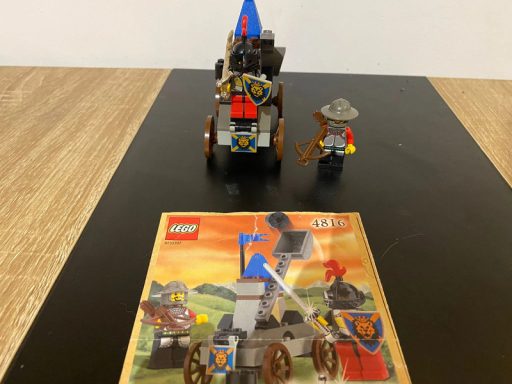 Lego 4816 Castle Knights' Kingdom I Knights' Catapult